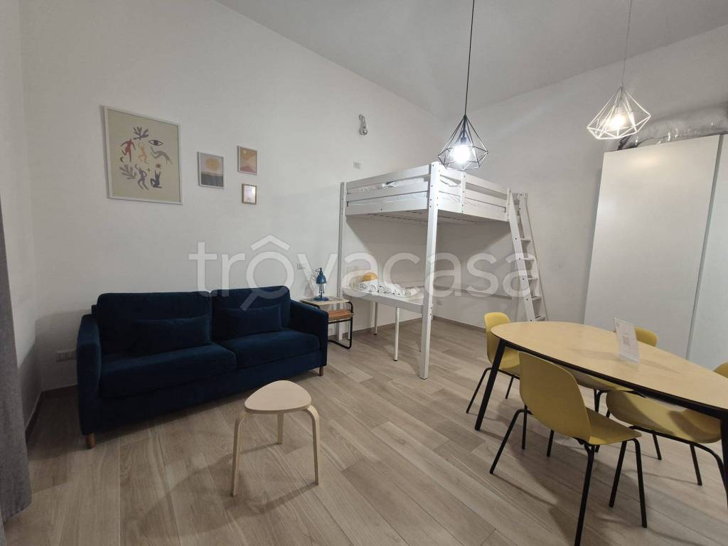 immagine annuncio 13 di 14