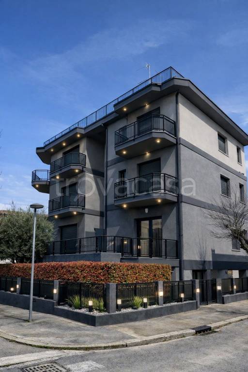 immagine annuncio 7 di 8