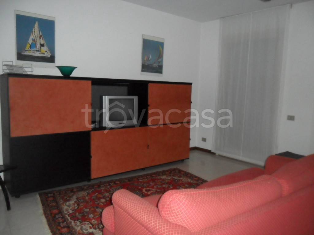 immagine annuncio 1 di 8