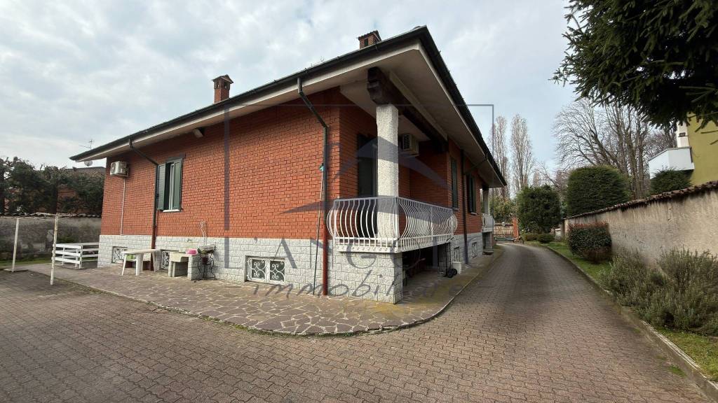 immagine annuncio 14 di 15