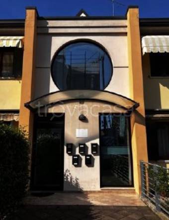 immagine annuncio 2 di 8