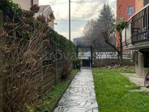 immagine annuncio 1 di 4