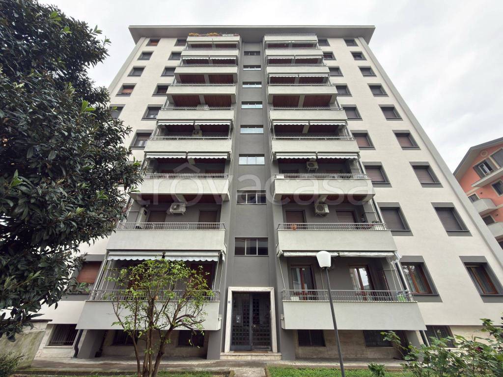 immagine annuncio 10 di 11