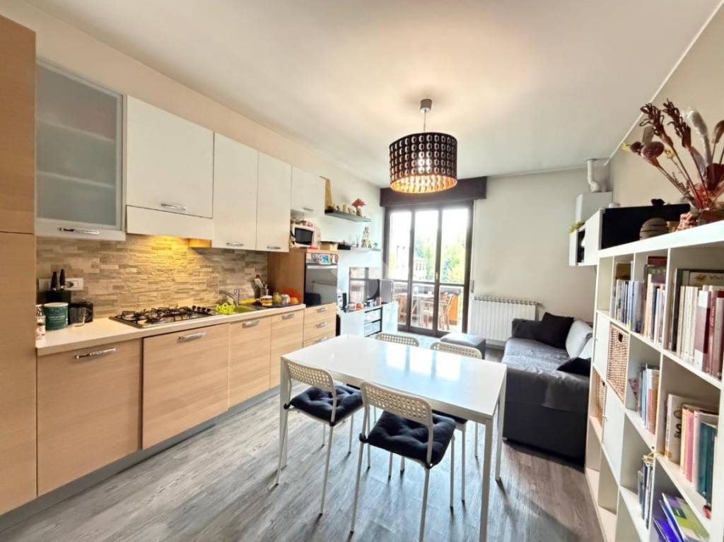 immagine annuncio 1 di 8