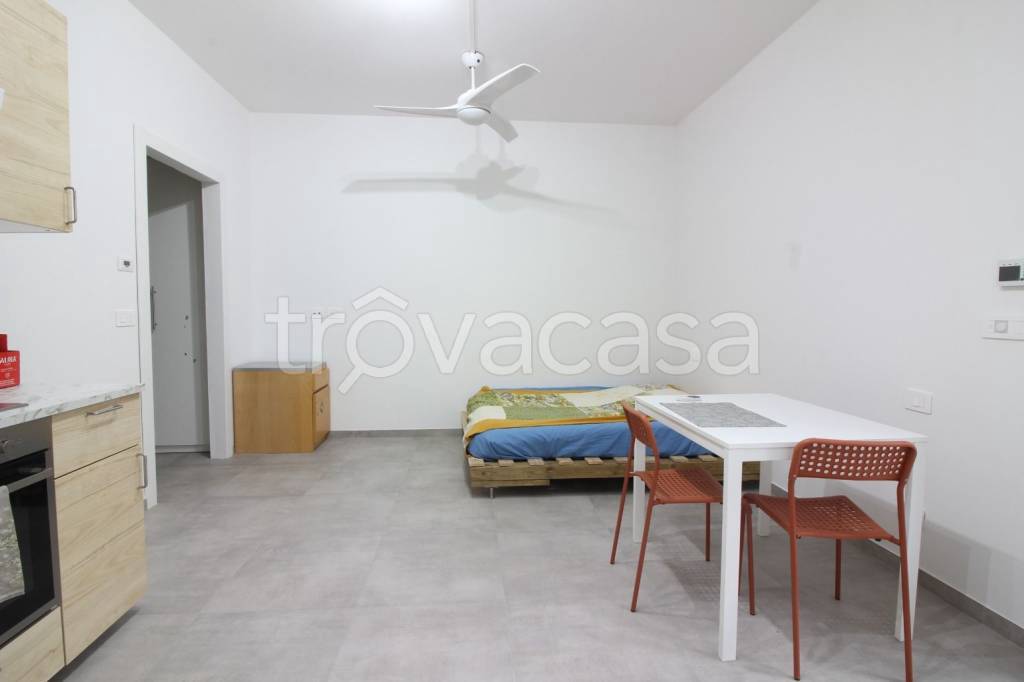 immagine annuncio 1 di 12