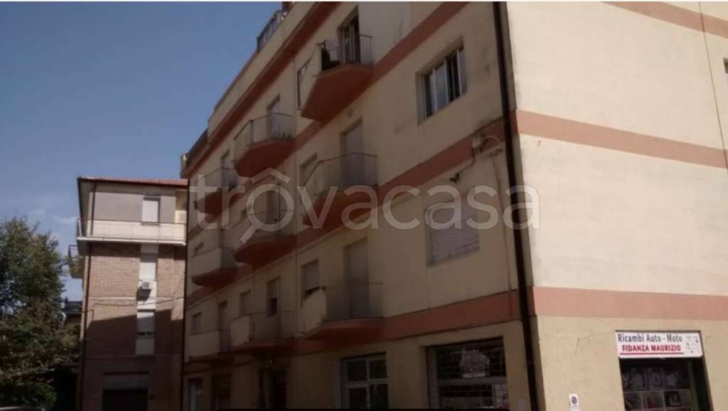 immagine annuncio 4 di 8