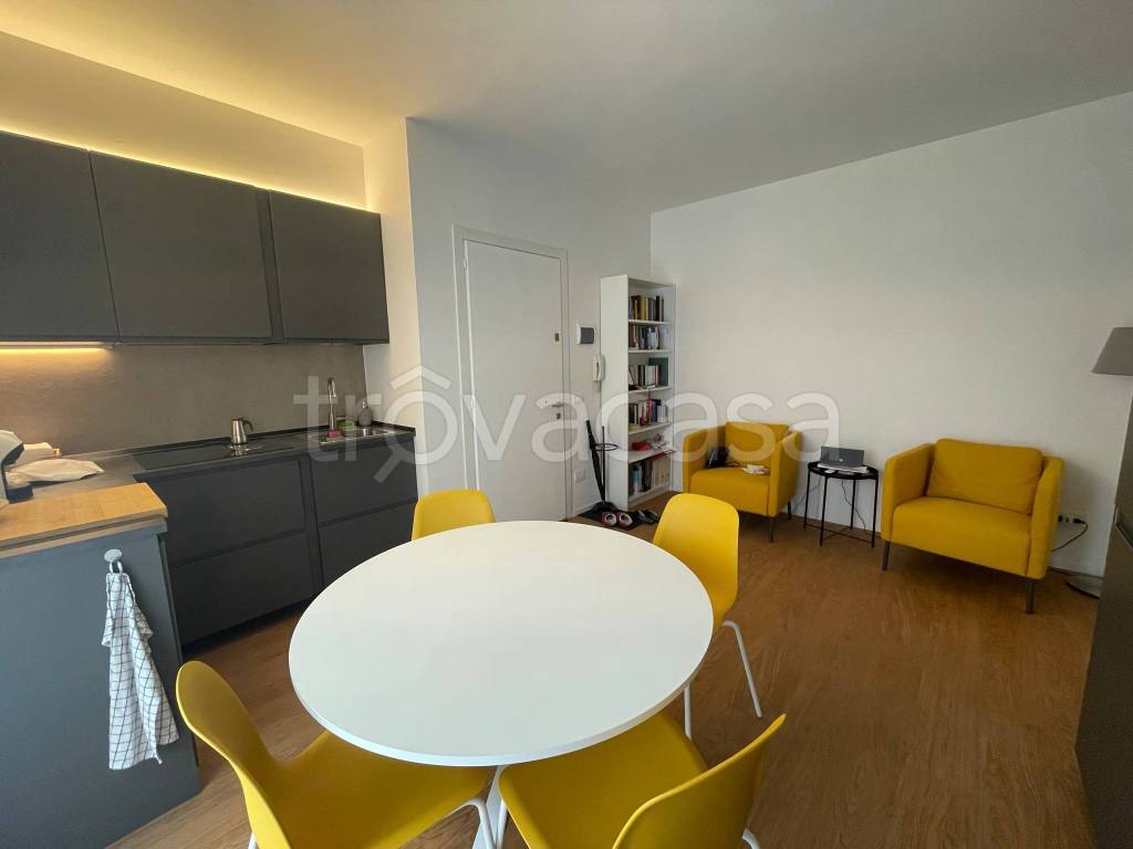 immagine annuncio 1 di 9