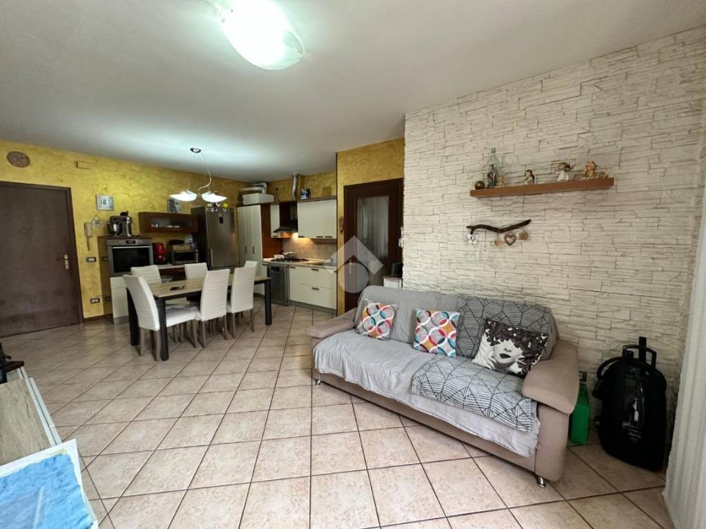 immagine annuncio 1 di 9