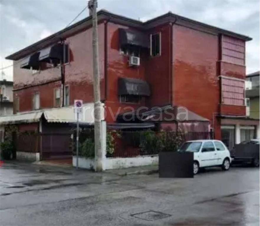 immagine annuncio 1 di 12