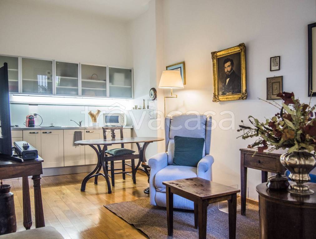 immagine annuncio 1 di 8