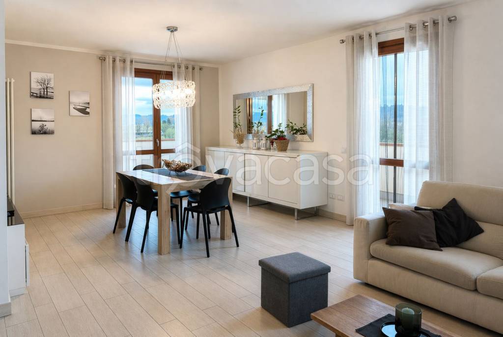 immagine annuncio 1 di 8