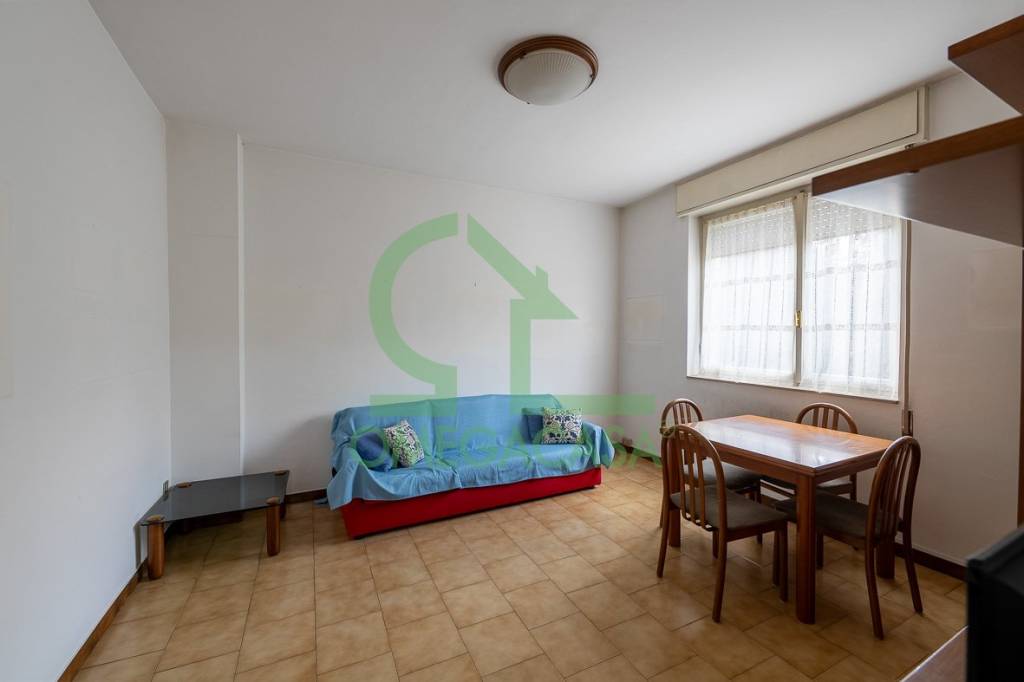 immagine annuncio 1 di 8