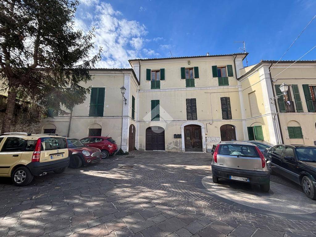 immagine annuncio 11 di 12