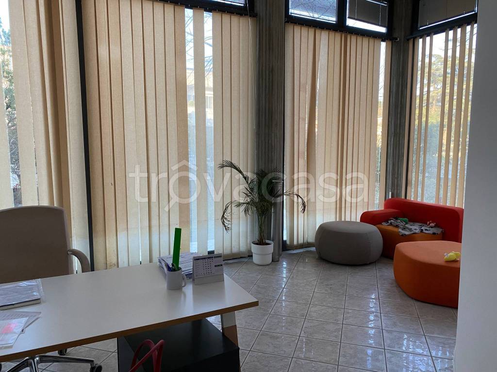 immagine annuncio 1 di 8