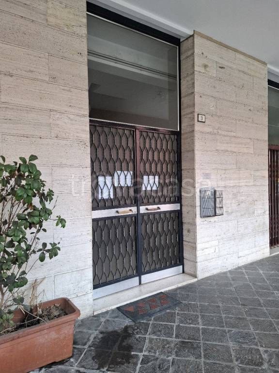 immagine annuncio 2 di 4