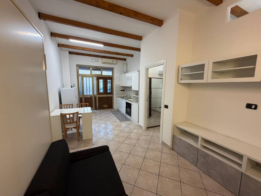 immagine annuncio 1 di 8