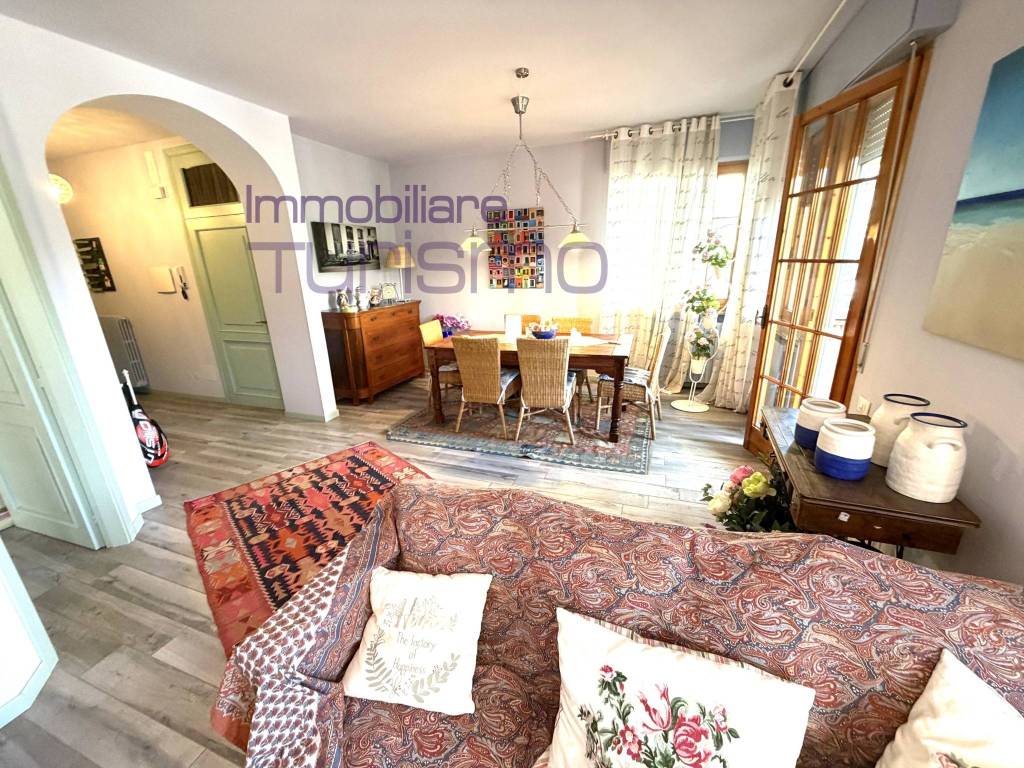 immagine annuncio 1 di 8