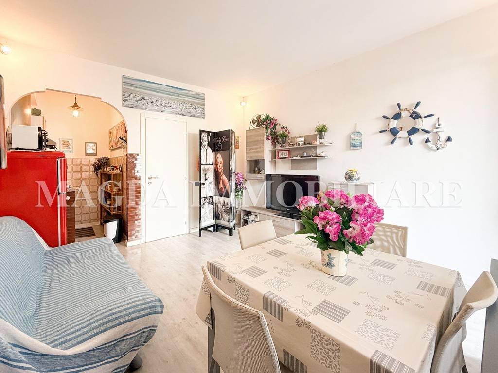 immagine annuncio 1 di 12