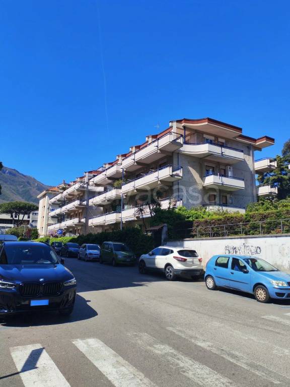immagine annuncio 1 di 9