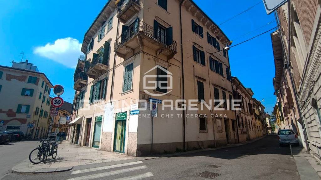 immagine annuncio 12 di 13