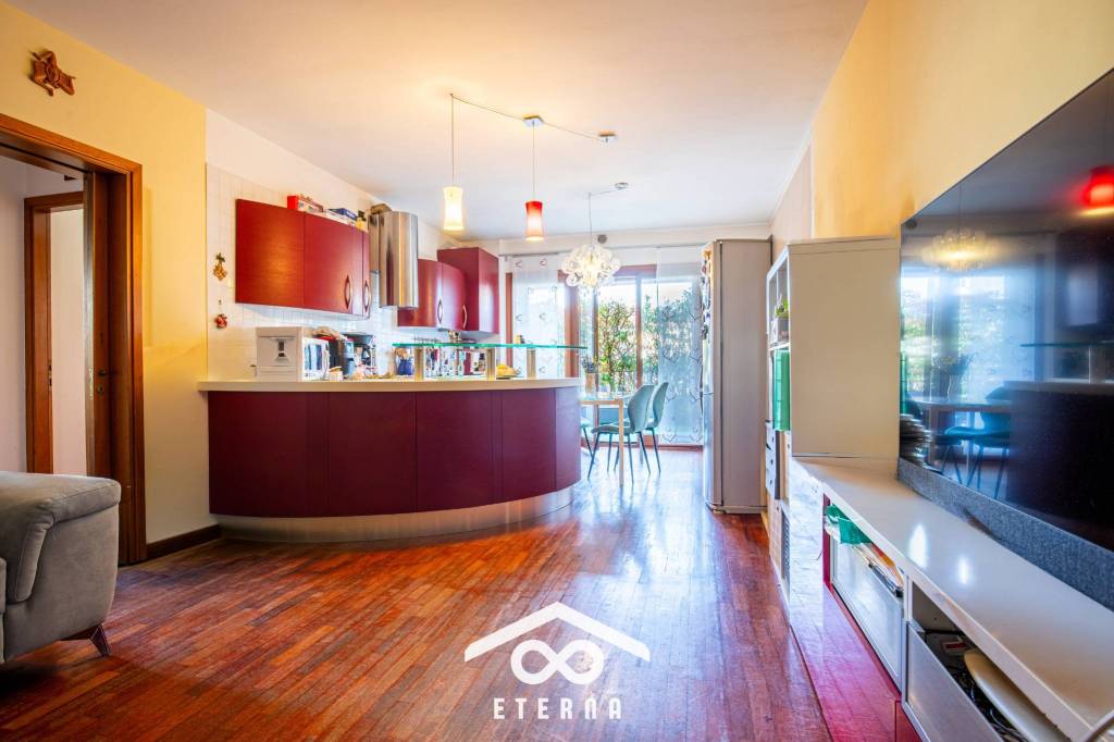 immagine annuncio 1 di 8