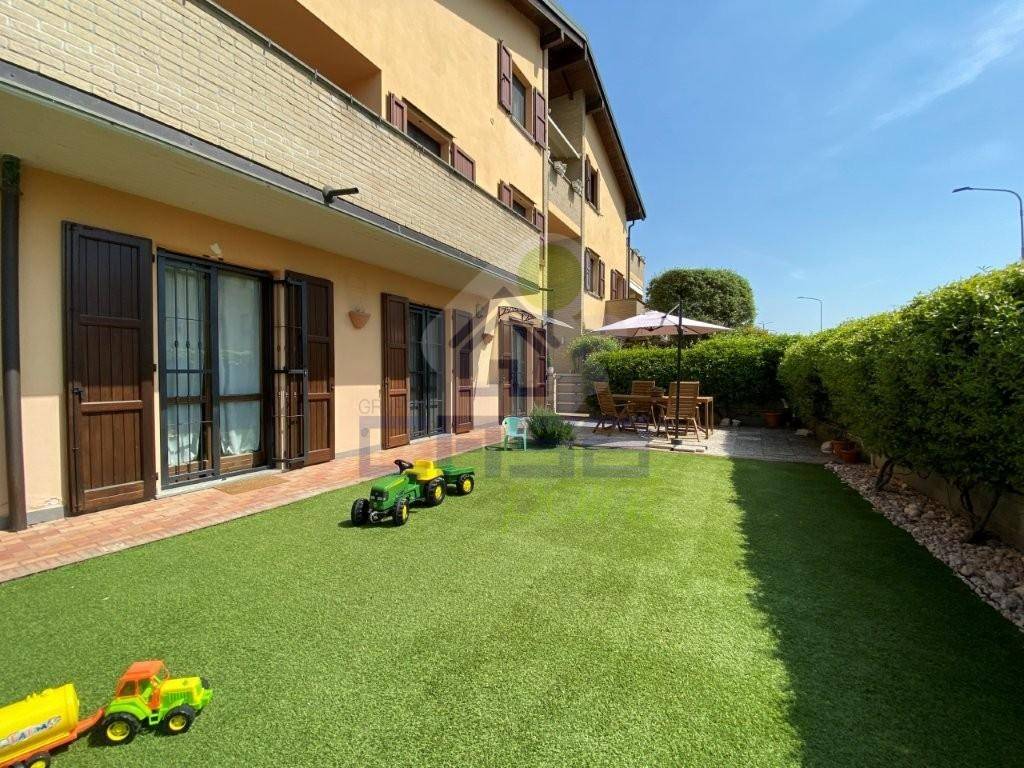 immagine annuncio 1 di 15