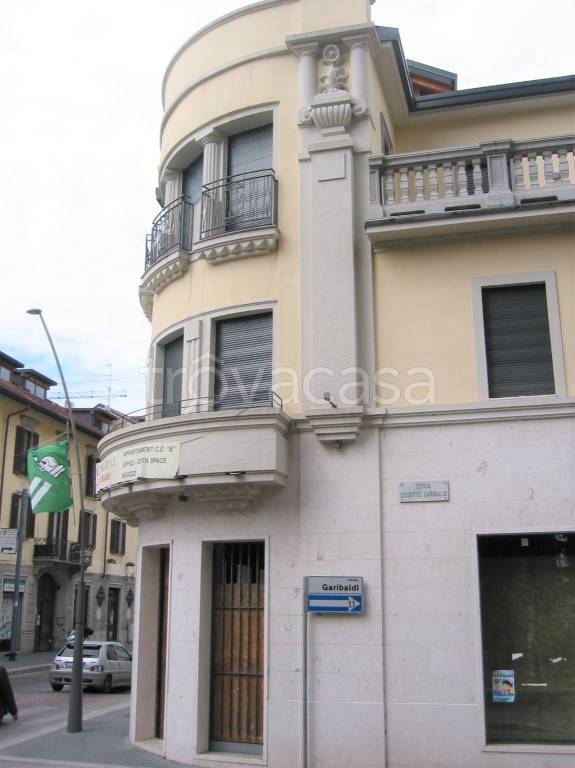 immagine annuncio 1 di 8