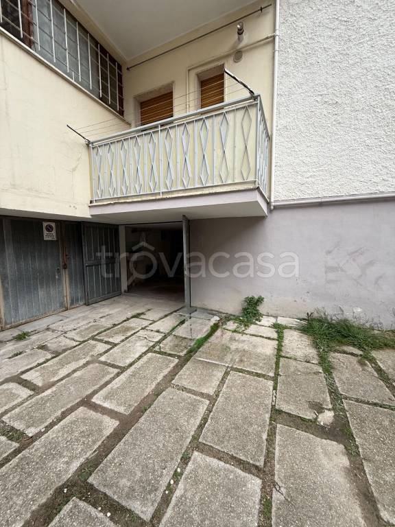 immagine annuncio 2 di 8