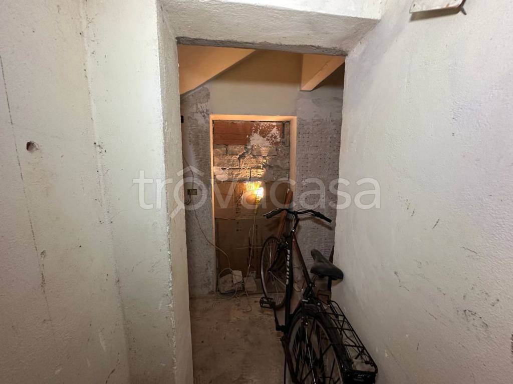 immagine annuncio 11 di 12