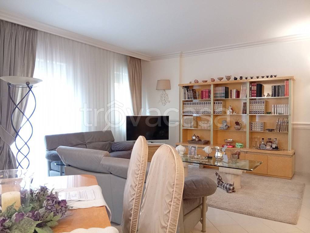 immagine annuncio 1 di 4