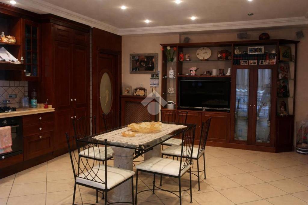 immagine annuncio 1 di 12