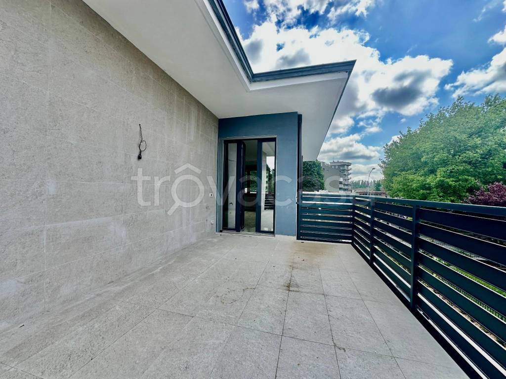 immagine annuncio 12 di 13