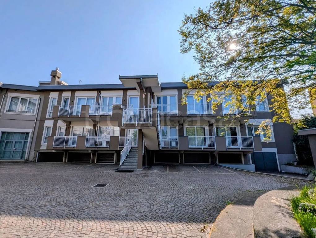 immagine annuncio 11 di 13