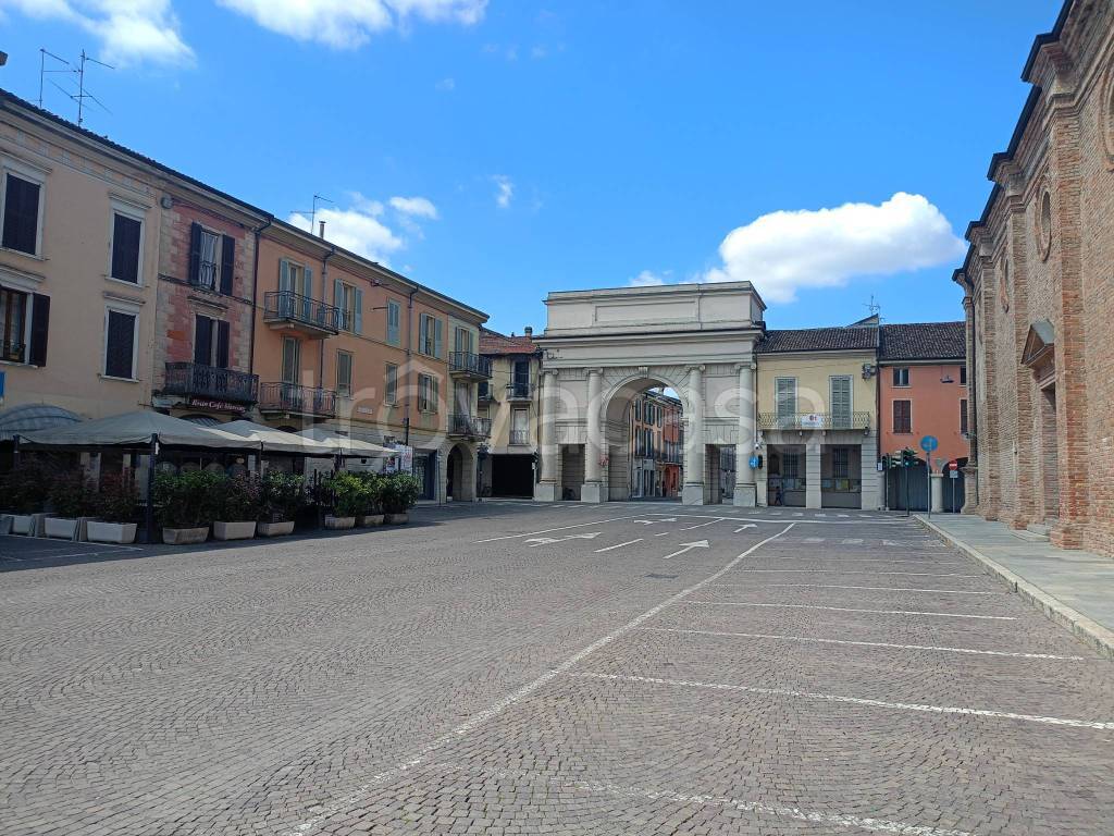 immagine annuncio 1 di 8