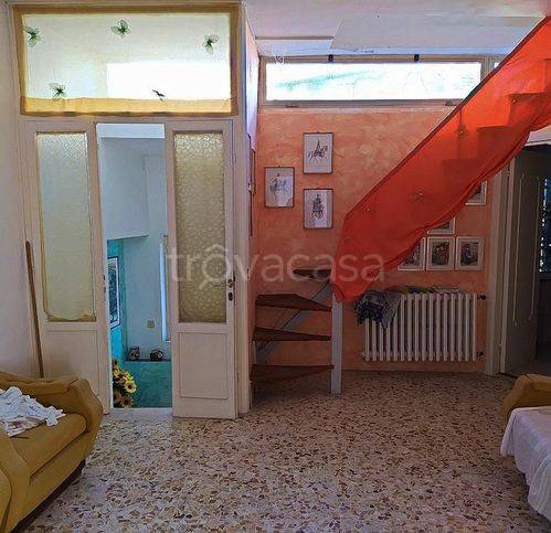 immagine annuncio 2 di 12
