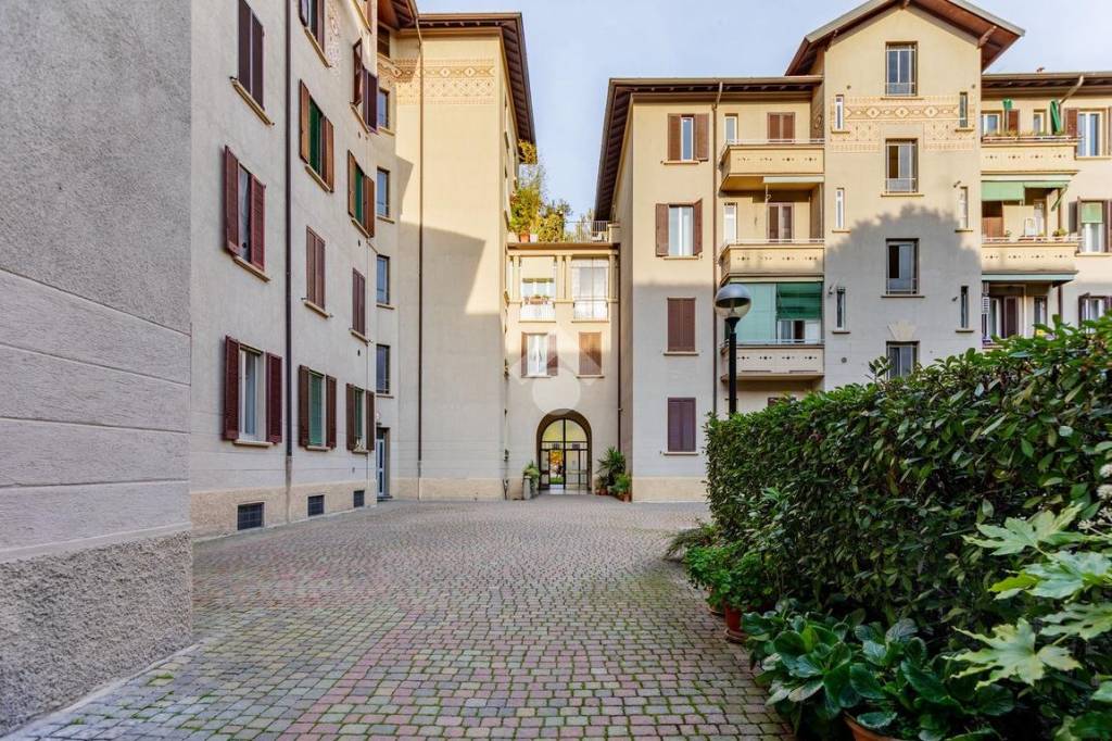 immagine annuncio 11 di 12