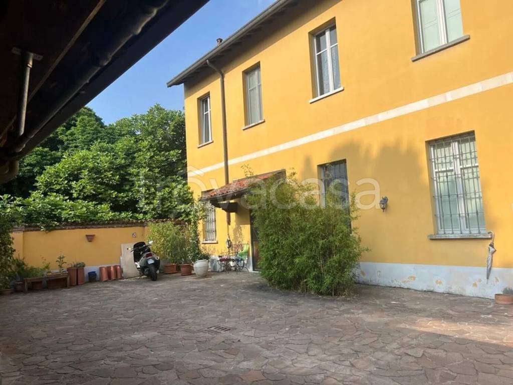 immagine annuncio 1 di 12