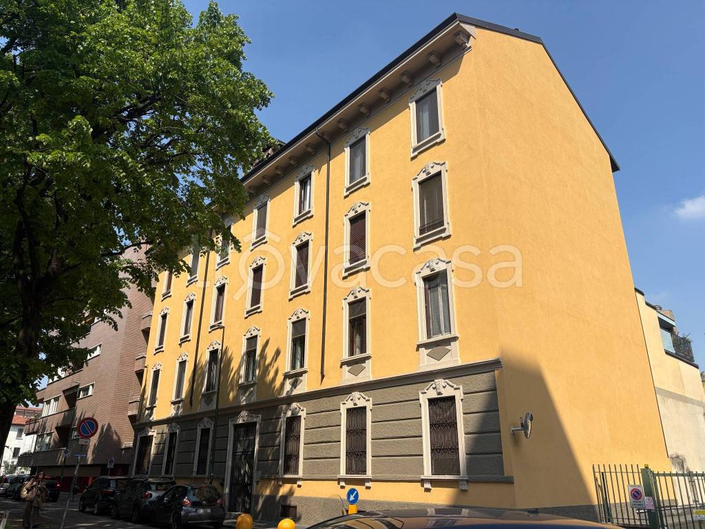 immagine annuncio 1 di 14