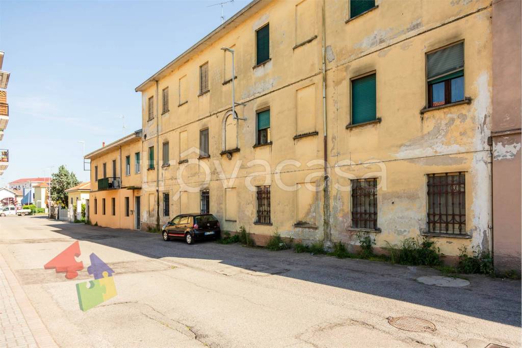 immagine annuncio 1 di 15
