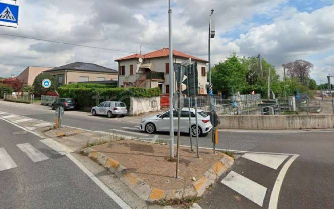 immagine annuncio 2 di 13