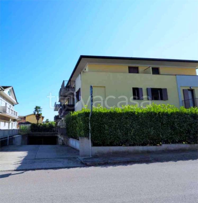 immagine annuncio 2 di 14