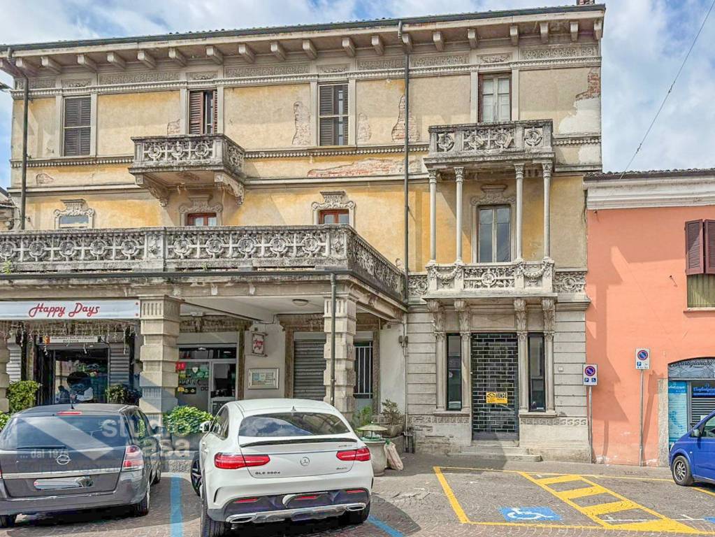 immagine annuncio 1 di 14