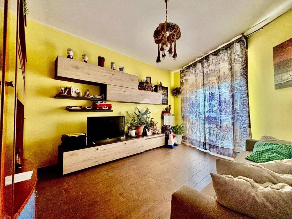 immagine annuncio 2 di 12