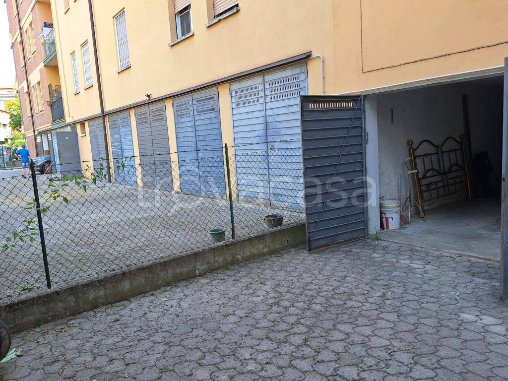 immagine annuncio 1 di 8