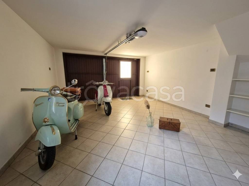 immagine annuncio 13 di 14