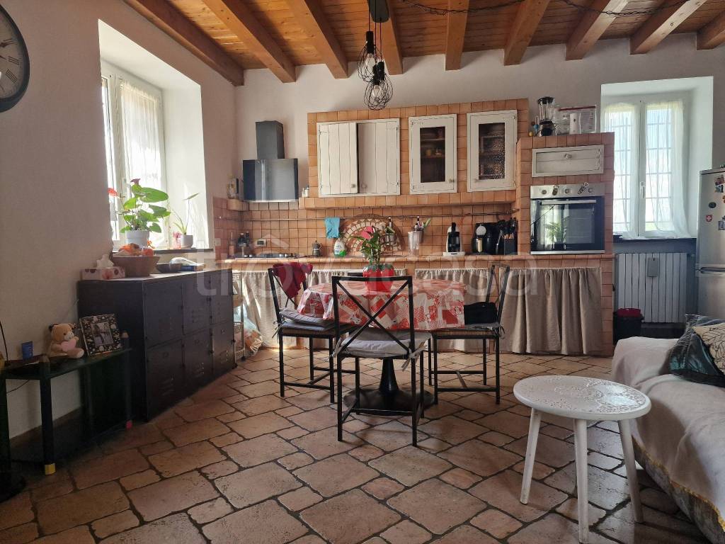 immagine annuncio 1 di 14