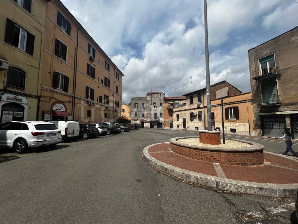 immagine annuncio 1 di 4