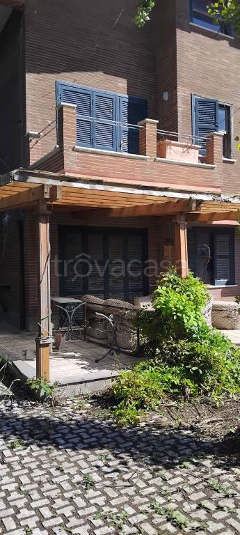 immagine annuncio 2 di 4