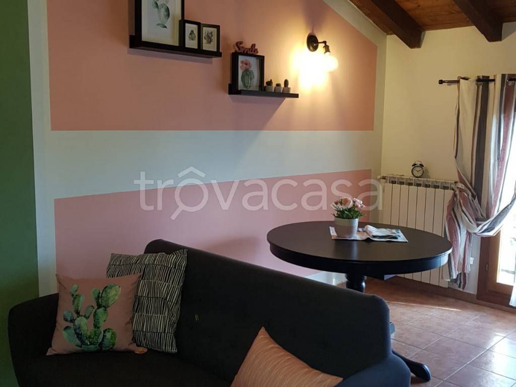 immagine annuncio 1 di 8