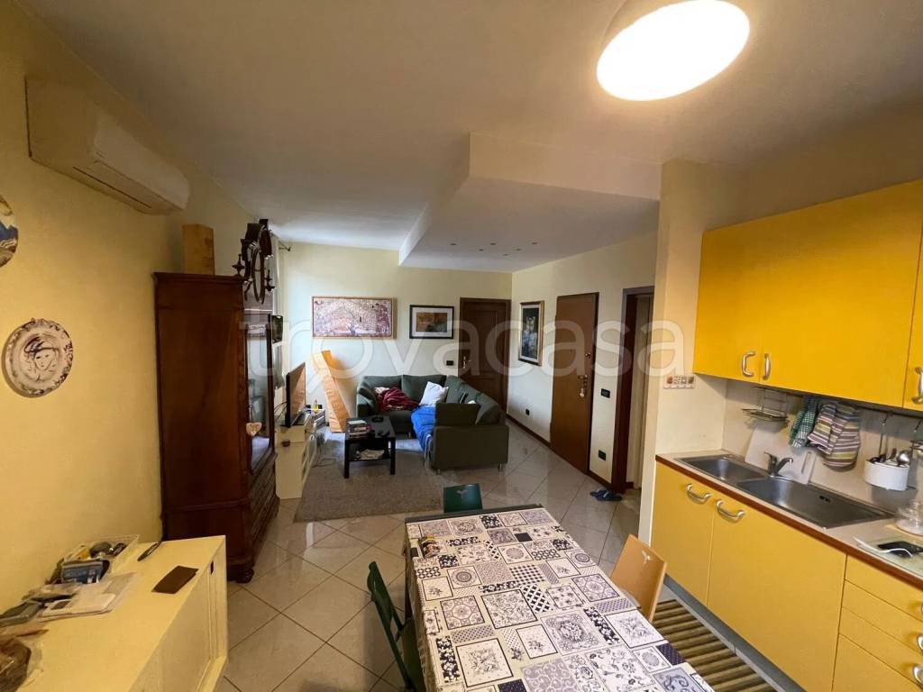 immagine annuncio 1 di 12